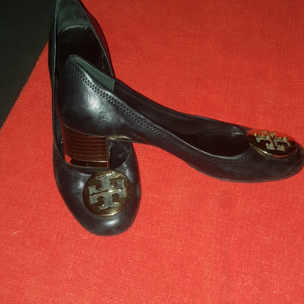 Authentic Tory Burch lambskin heels